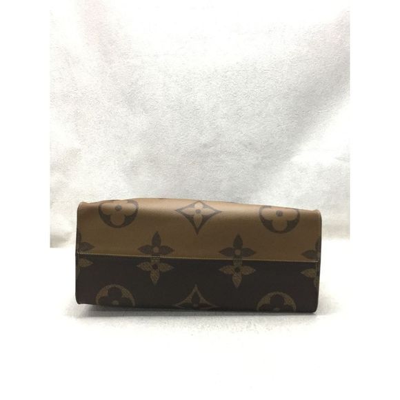 Louis Vuitton Tote Bag On The Go Monogram Giant Brown GM Shoulder Bag - Picture 5 of 6